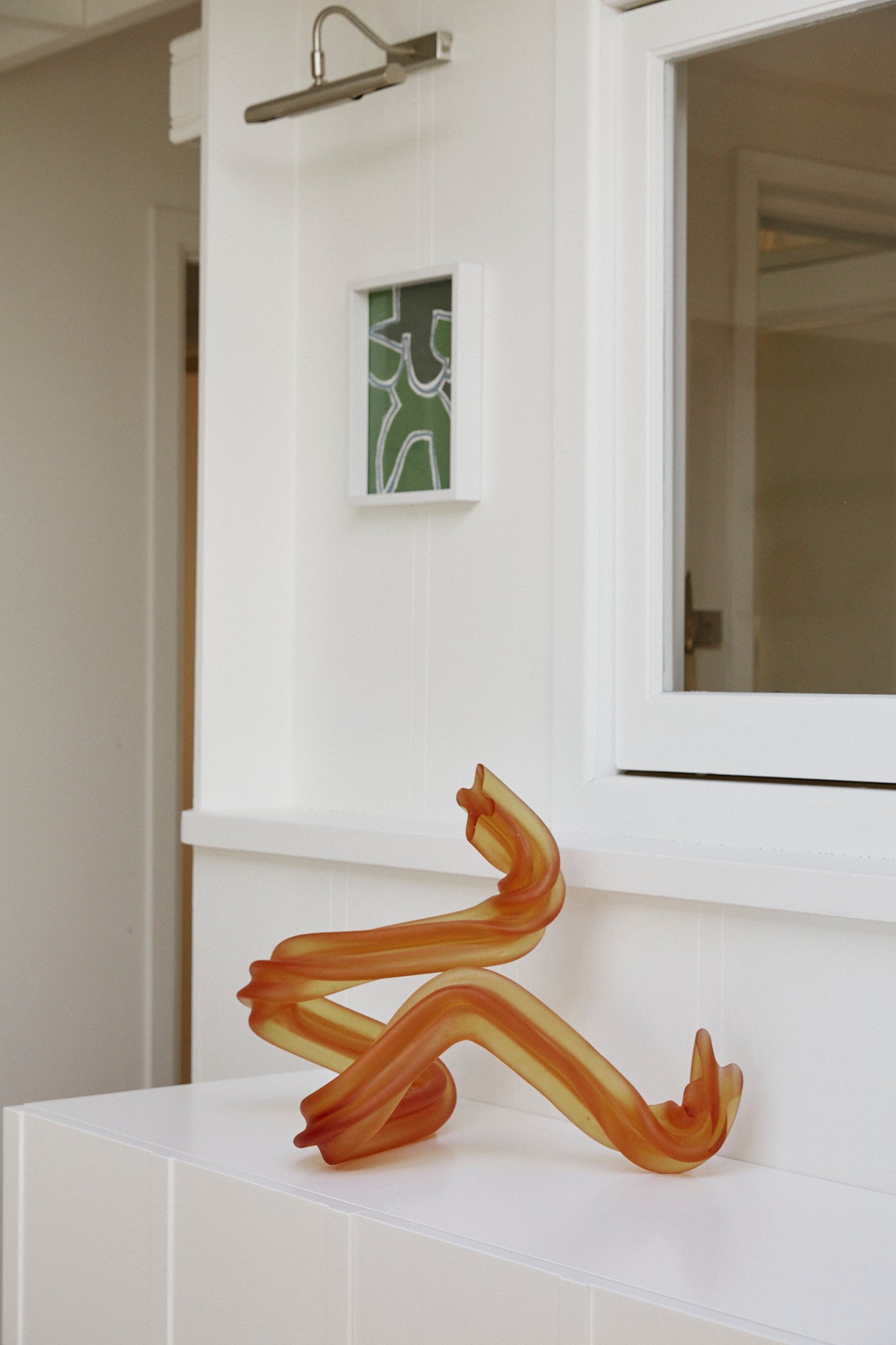 Simon Lewis Wards official site