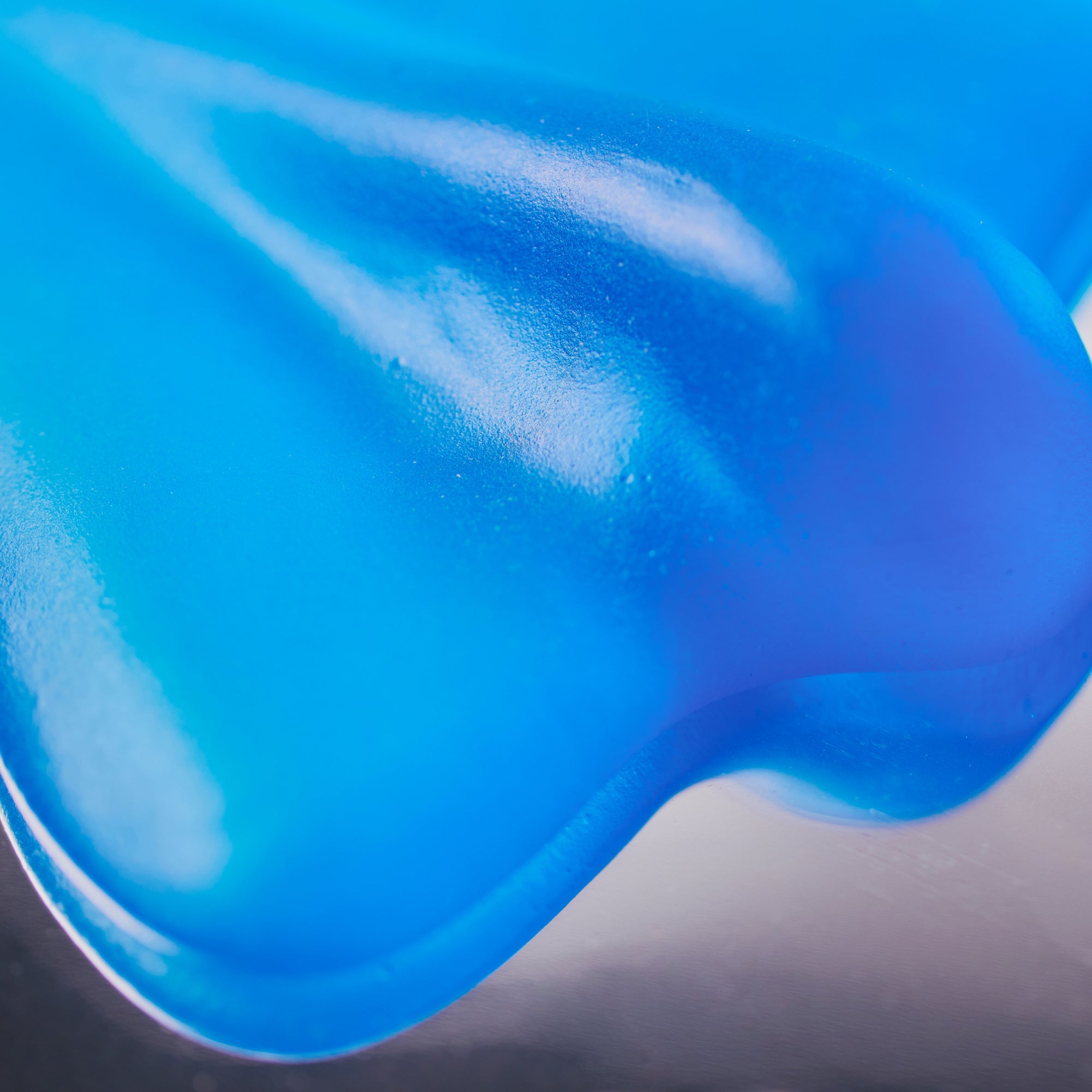 Simon Lewis Wards official site